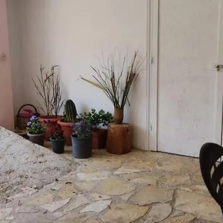Rodi Semi-basement Apt By Hsh Nafplio