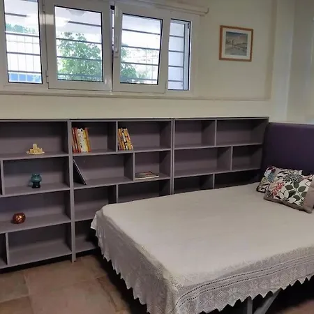 Rodi Semi-basement Apt By Hsh Διαμέρισμα Ναύπλιο